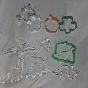 Bundle Of 8 Ann Clark Cookie Cutters